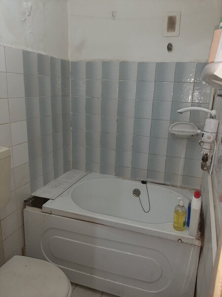 Toporasi, Branistari, Iacob Andrei, Baduc, garsoniera etaj 1/P+4